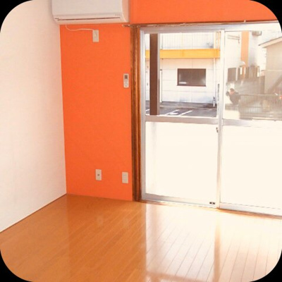 【外観】 | ボンヌ・シャンス | 室内はオシャレなデザインクロス！