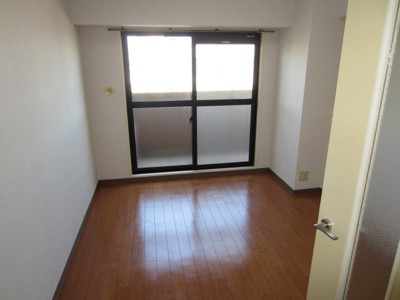 【洋室】 | エクセレント岸和田弐番館