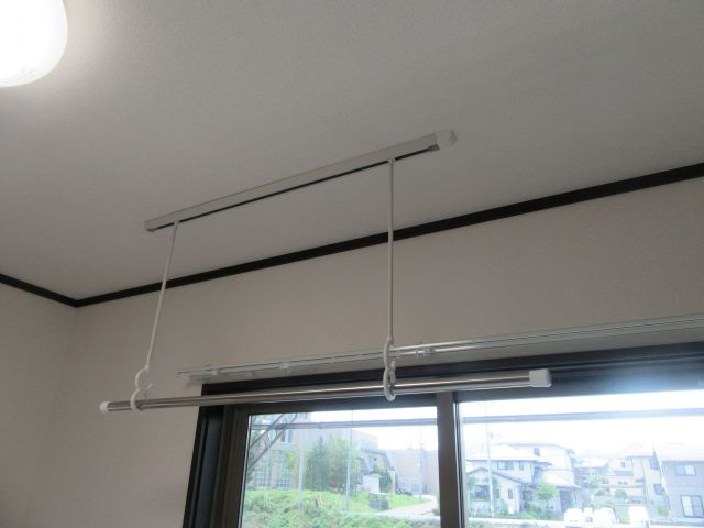 ボルツⅤの設備|室内物干し竿付き