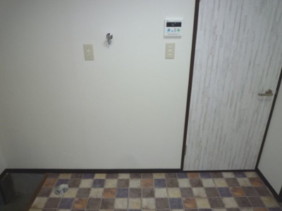 【設備】 | ロワール | 室内洗濯機置場