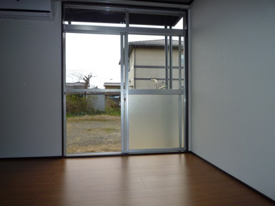 【居間・リビング】 | ロワール | 風通しの良いリビング