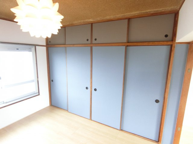 金剛第三住宅215棟の収納