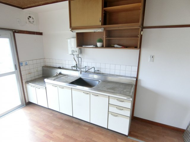 金剛第三住宅215棟のキッチン