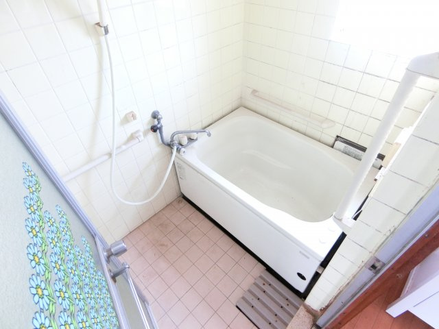 金剛第三住宅215棟の浴室