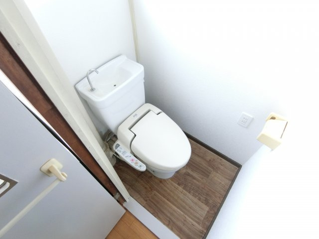 金剛第三住宅215棟のトイレ