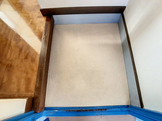 ラ・ベールの玄関