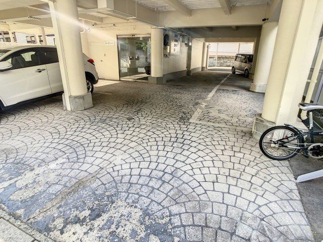 ラ・ベールの駐車場