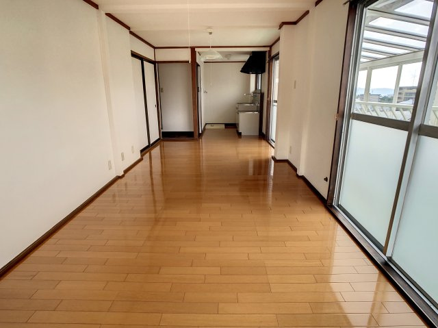 ラ・ベールの居間・リビング|ゆったりとしたリビングです