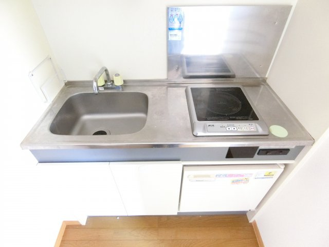 ルミエールＳのキッチン|同マンション別部屋写真