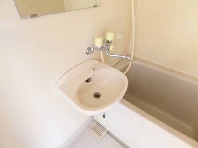 ルミエールＳの洗面所|同マンション別部屋写真