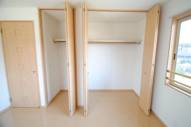 K・ブロッサムの収納|たっぷりとした収納スペースです