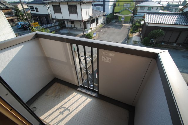 K・ブロッサムのバルコニー|バルコニーからの眺めを楽しみながら食事をしませんか