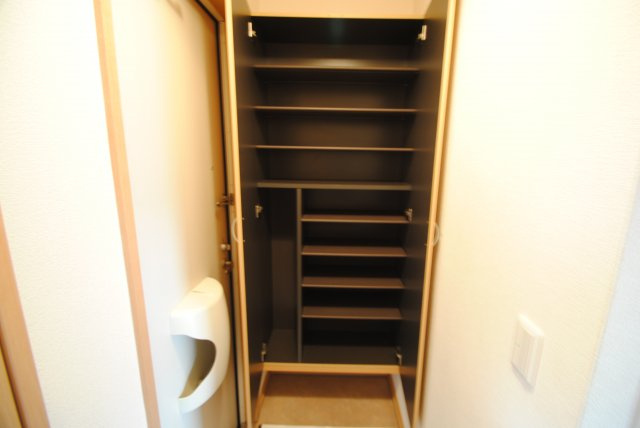 K・ブロッサムの収納|こまごまとしたものを収納できそうですね