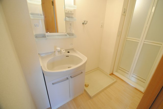 K・ブロッサムの洗面所|忙しい朝には欠かせない洗面所です