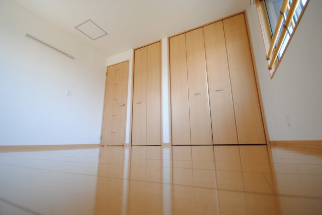 K・ブロッサムの洋室|明るい洋室です