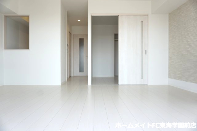 熊本市中央区新町４丁目の賃貸マンションの居間・リビング