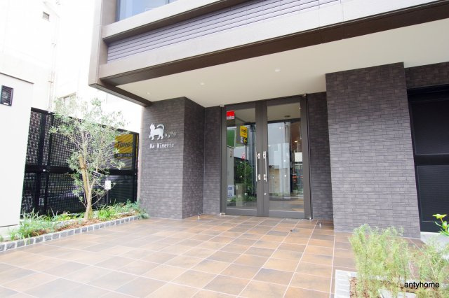 マ　ミネット　仲介手数料無料のエントランス