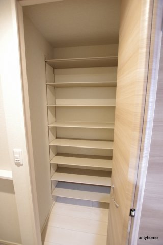 マ　ミネット　仲介手数料無料の収納