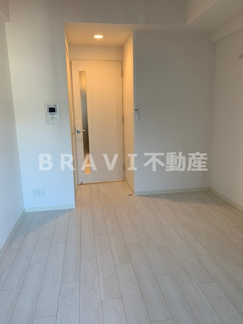 アドバンス大阪セレーノ　BRAVI不動産の寝室|【アドバンス大阪セレーノ】落ち着いた色調の寝室です