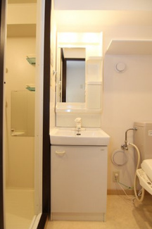 【独立洗面台】 | ファインフィールド | 別部屋の参考写真です。