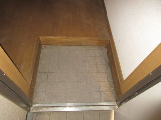 【玄関】 | グランブルー日吉