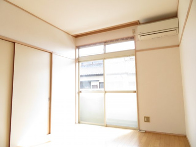 【洋室】 | アレスト・アライ