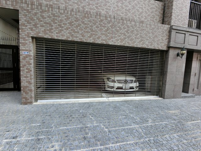 【エントランス】