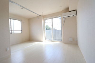 【居間・リビング】 | ソラーレ弐番館 | ※同間取り他部屋の参考写真