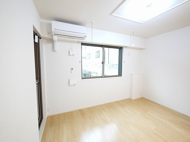 カーサベルデⅠの居間・リビング|おしゃれなリビングです