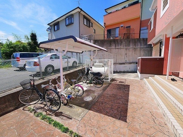 ブランドールＡ（奈良市二名）のその他共用部分|敷地内駐輪場
