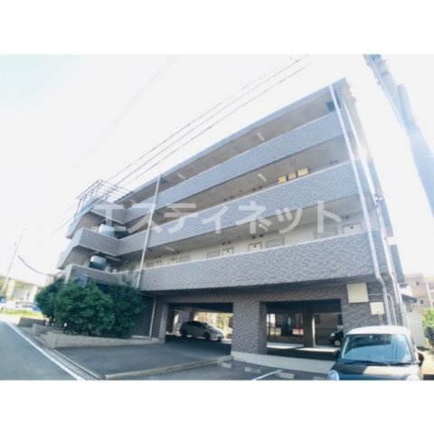セカンドシェニールの外観