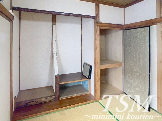 南中振一戸建て貸家の収納