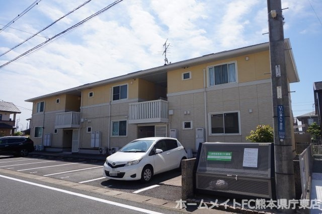 熊本市東区下江津８丁目のアパート
