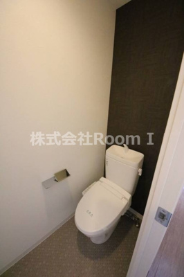 【トイレ】 | レジディア堺筋本町 | 清潔感のあるトイレです
