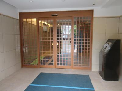 ベラジオ京都円町のエントランス