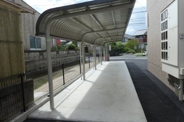 総社市総社の賃貸マンションのその他共用部分|自転車置き場