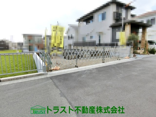 明石市大久保町大久保町-1号棟　新築戸建の前面道路含む現地写真