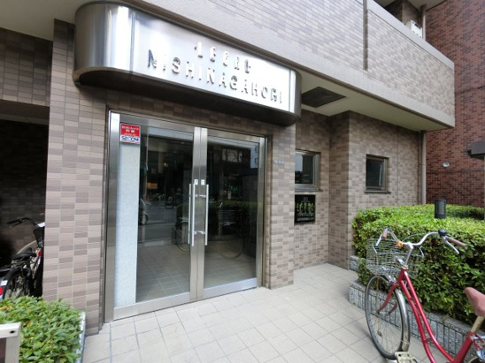 【エントランス】