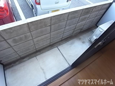 【バルコニー】 | プレジール加納