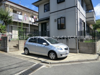 【駐車場】