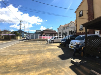 【駐車場】 | Ｍ マーガレットⅡ | 車をお持ちの方に嬉しい駐車場付きの物件です