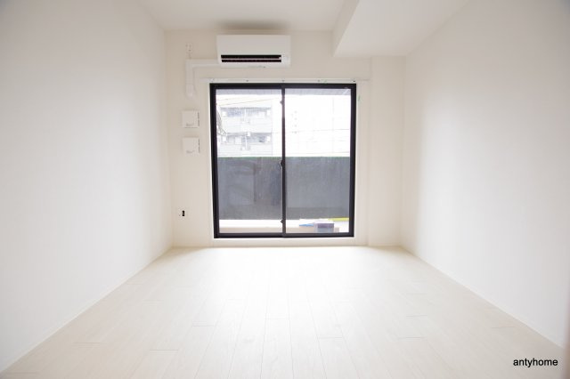 レジュールアッシュ桜宮リバーコート　仲介手数料無料の居間・リビング