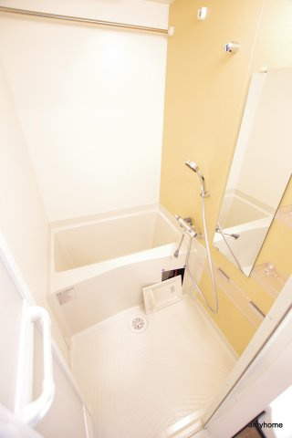 レジュールアッシュ桜宮リバーコート　仲介手数料無料の浴室