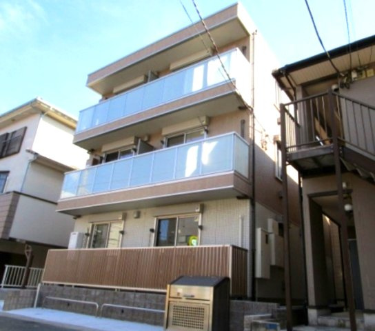 アルト参番館の外観|２０１７年完成のハウスメーカー施工♪