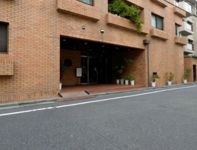 イトーピア信濃町マンションのエントランス|イトーピア信濃町マンション