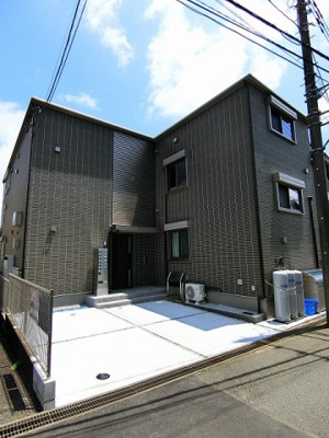 【外観】 | スカイガーデン | ペットOK！「溝の口」駅にアクセス可能な最寄りバス停まで徒歩5分！便利な立地の2階建てロフト付きのアパートです♪