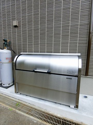 【その他共用部分】 | スカイガーデン | 敷地内ごみ置き場でごみ出しもらくらく～♪忙しい社会人さんや主婦さんにもうってつけ！