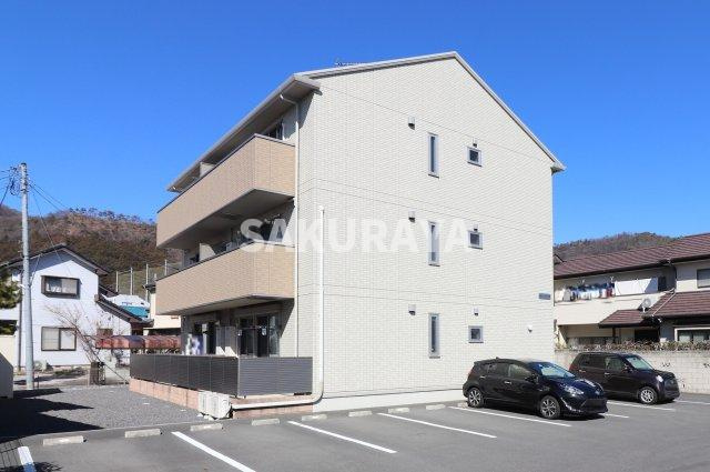 メゾンサンライズの外観