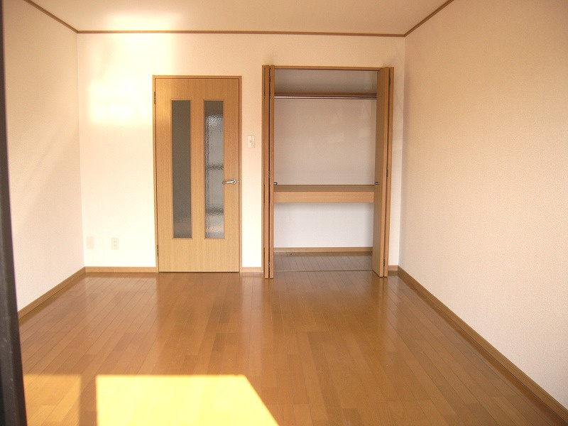 サンセットカーム【キャッシュバック対象物件】の洋室