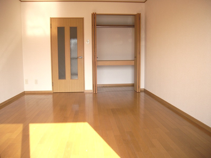 サンセットカーム【キャッシュバック対象物件】の居間・リビング